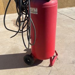 Husky 32 Gall Air Compressor