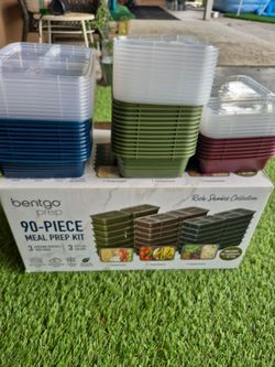 Meal prep Tupperware
