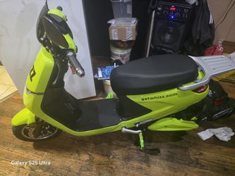 Electric scooter