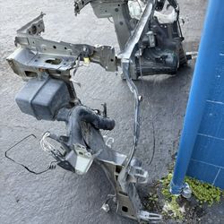 2014 Toyota Rav 4 Core Support Frame Fender Inner Part