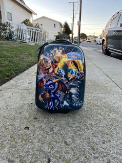 kids suitcase