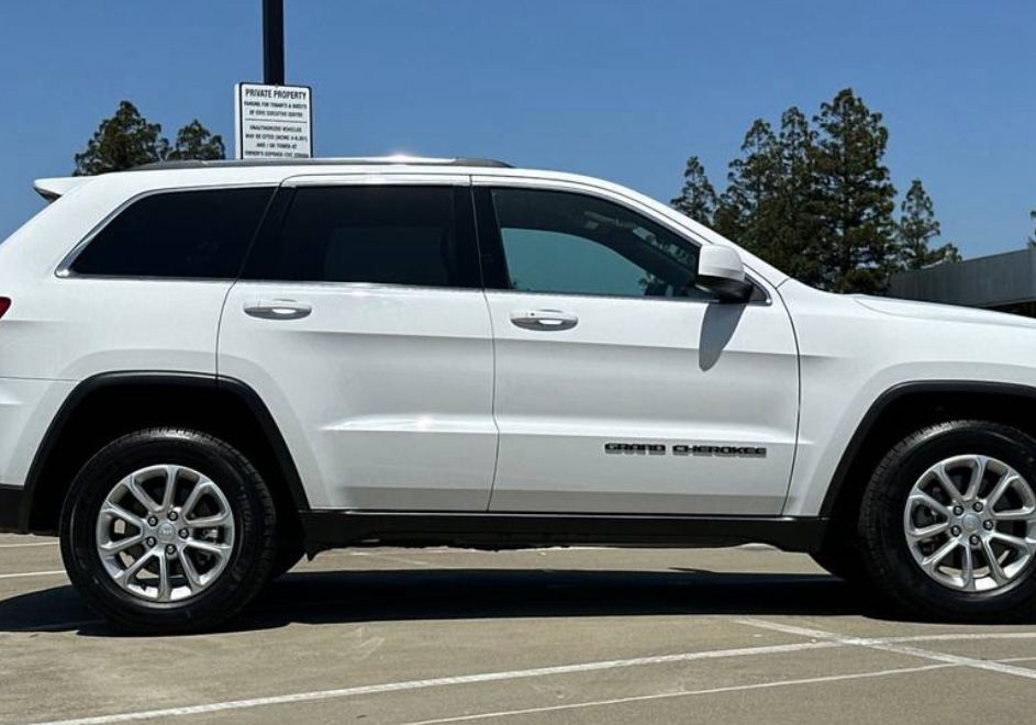 2021 Grand Cherokee Parts Only