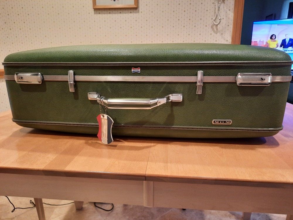 LUGGAGE AMERICAN TOURISTER