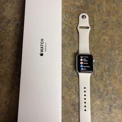 Apple Watch Serie 3 Including Box And Charger 