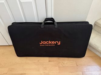 Jackery 500x Solar Saga Portable 500w Panel (compatible w/ Ecoflow, Bluetti, GoalZero, etc)