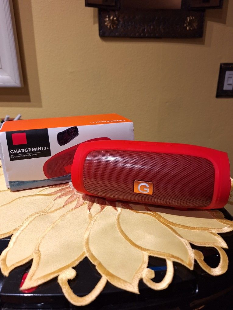 Portable Wireless Speaker Charge Mini 3+ NEW