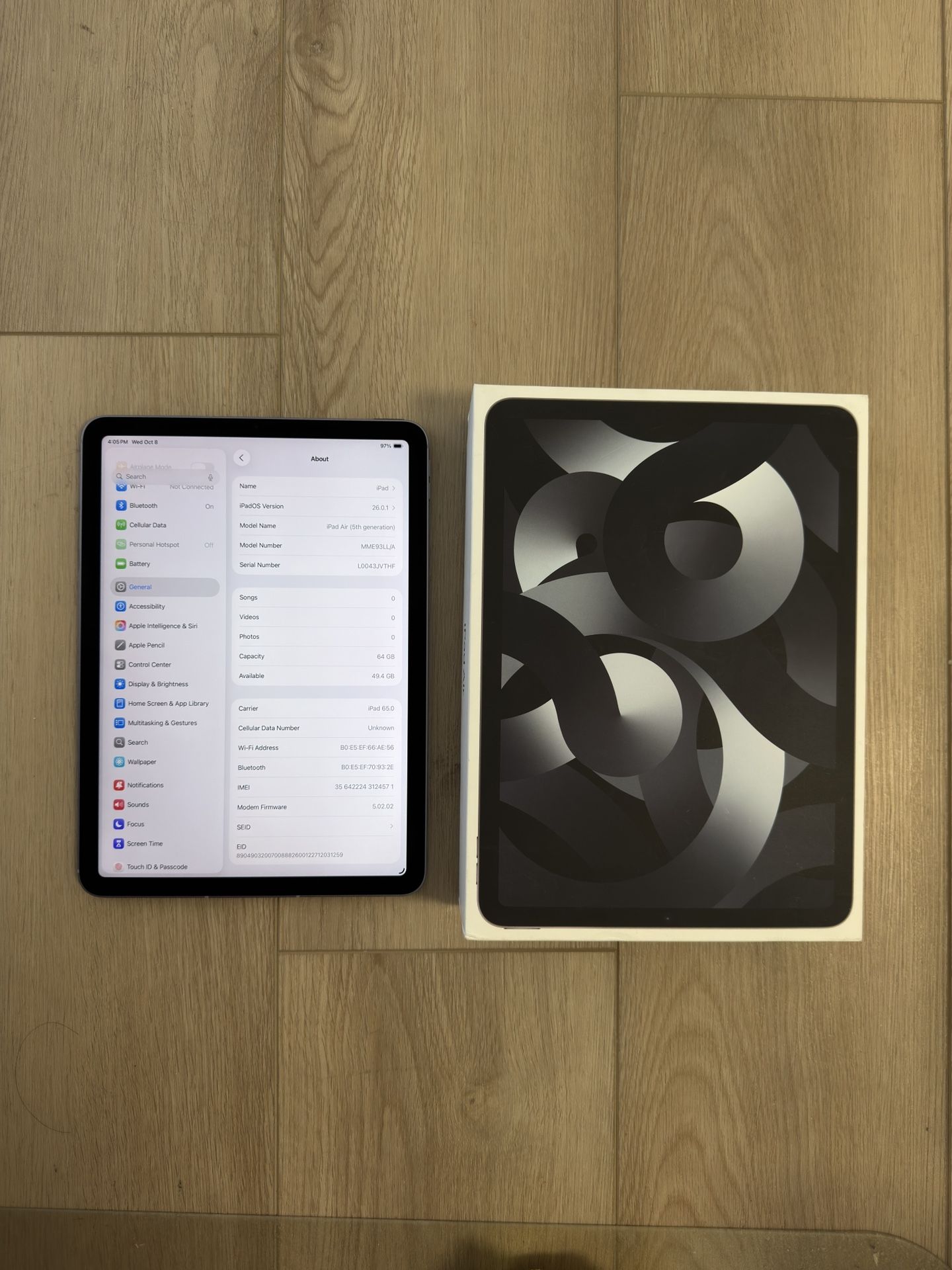 Apple iPad Air 5th Cellular (A2589)