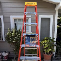 Ladder 8 teet fiberglass