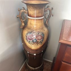 decorative furniture 