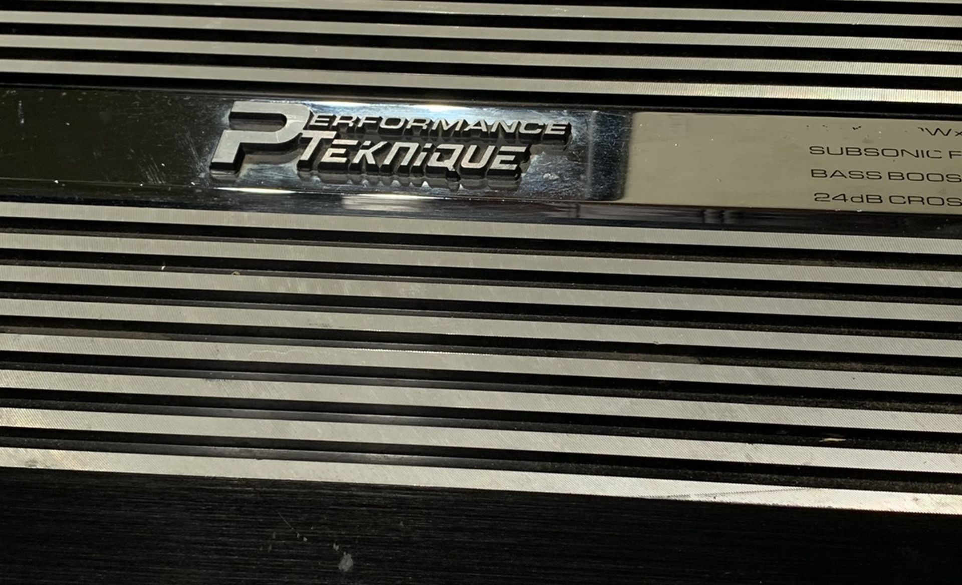 Car Amplifier Performance Tecknic 2/Channels Working