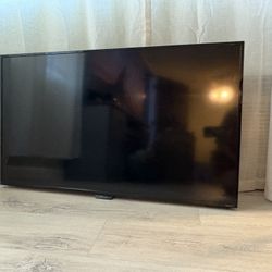 Sharp 43 inch Smart Roku TV Works Great Must Go