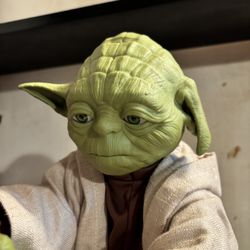 Yoda Interactive Toy- Star Wars