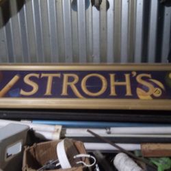 Stroh's Billiards Table Light 
