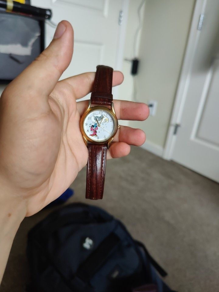 Disney Fantasia Sorcerer Rotating Watch With Fantasia VHS