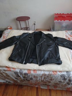 4xl Leather Xelement Jacket $40.00