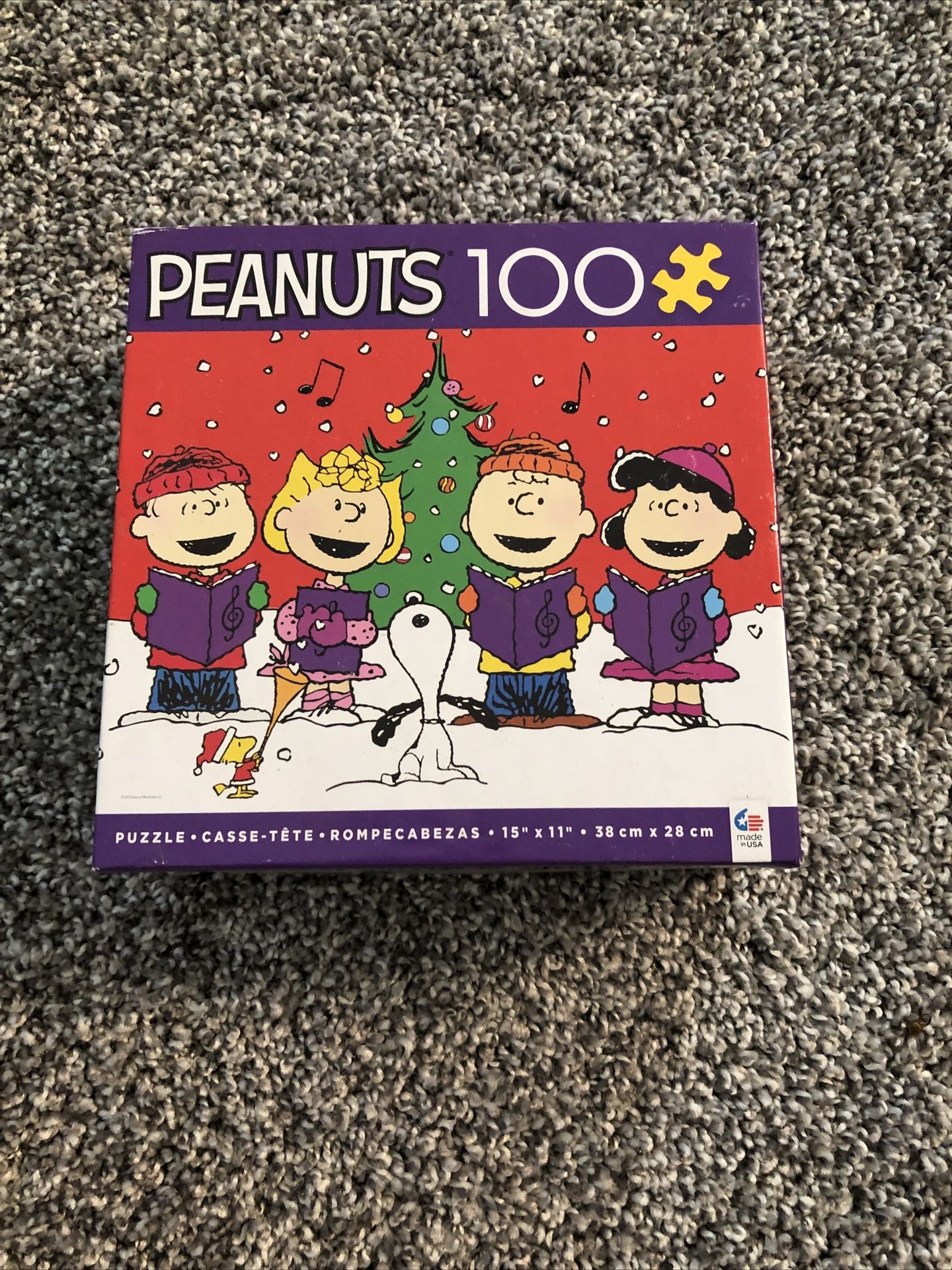 Peanuts & Charlie Brown Christmas 100 Pc Puzzle - NEW