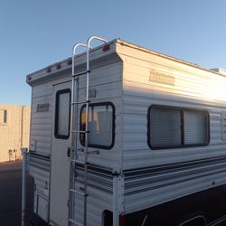 2001 Lance Lite 815 ( 8ft 6ins )