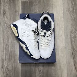 Jordan 6 Midnight Navy Size 9 