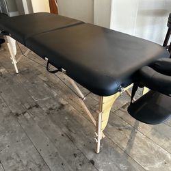New 28 inch wide portable Massage Table with Carrying Case