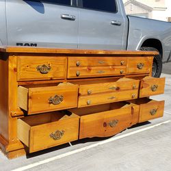 9 Drawer Wood Dresser 