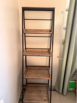 Folding shelf