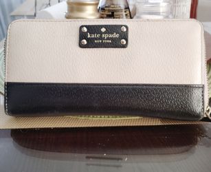Kate Spade wallet