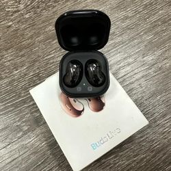 Samsung Galaxy Buds Live Headphones 