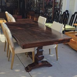 Traditional Trestle Dining Table with 4 Chairs