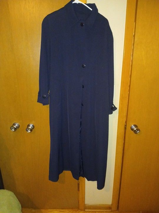 Long Maxi Dress Coat. SZ 16 TO 18
