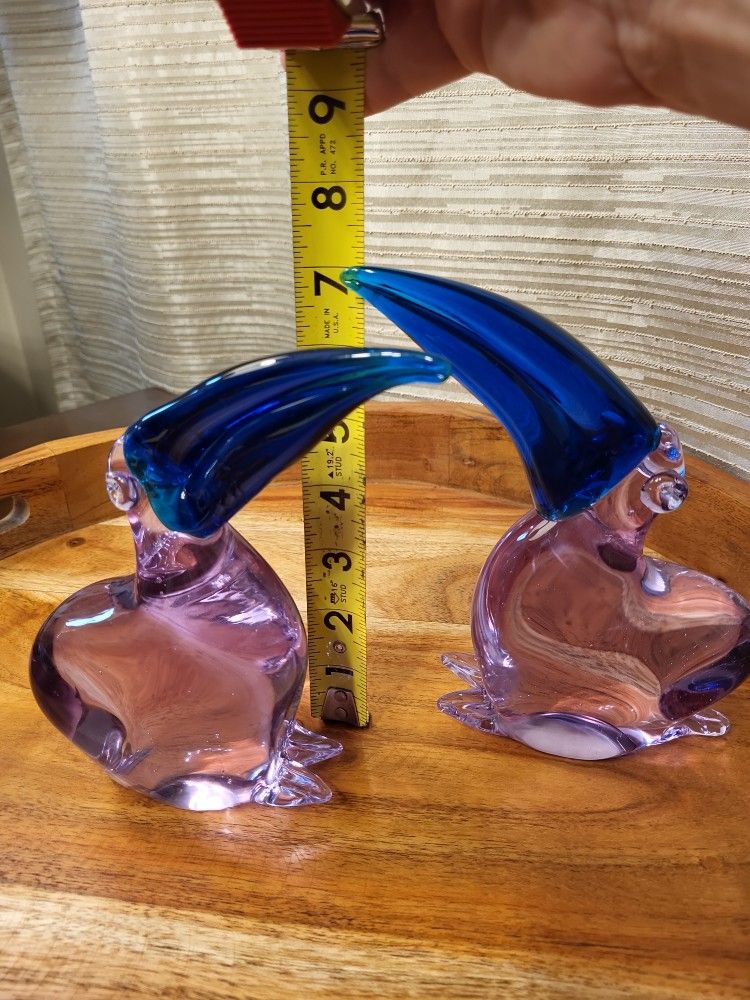 Vintage  Alexanderite/Neodymium Hand-Blown Toucan Birds 