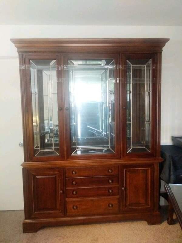 Dish /china cabinet / buffet and hutch