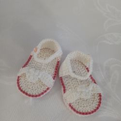 Baby girl summer sandals, hand crafted, made with cotton yarns, new, fits 0-3months, $5.00