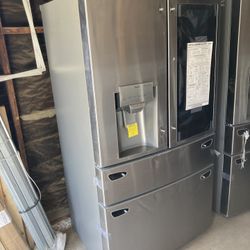Lg Insta View Refrigerator 