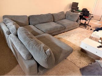 178" Wide Left Hand Facing Modular Corner Sectional OBO!!!