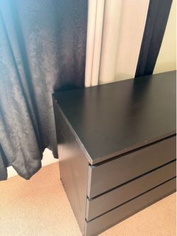 IKEA MALM black dresser