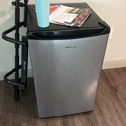 Mini Fridge Brand New 3 Day Used