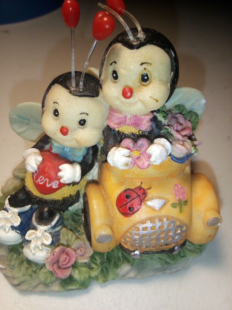 Bumble Bee ππ Love Art Paperweight Decorative Art Sculpture