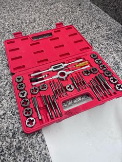 40-Piece SAE Tap and Die Set Size #4 to 1/2" UNC UNF NPT Threads Kit