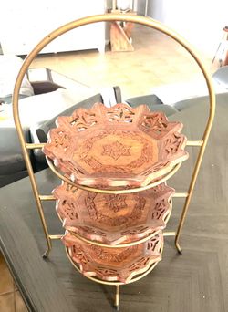 Three tier stand with wood plates