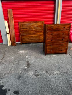 Full size sleigh bed with 5 drawer chest