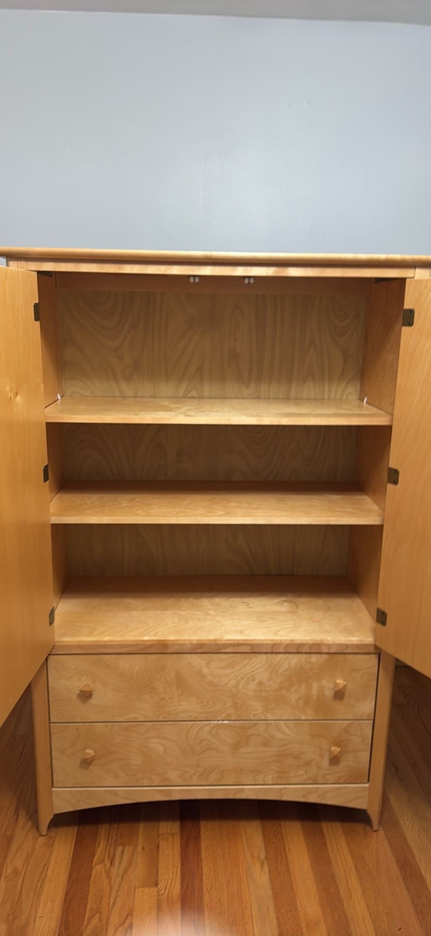 Armoire