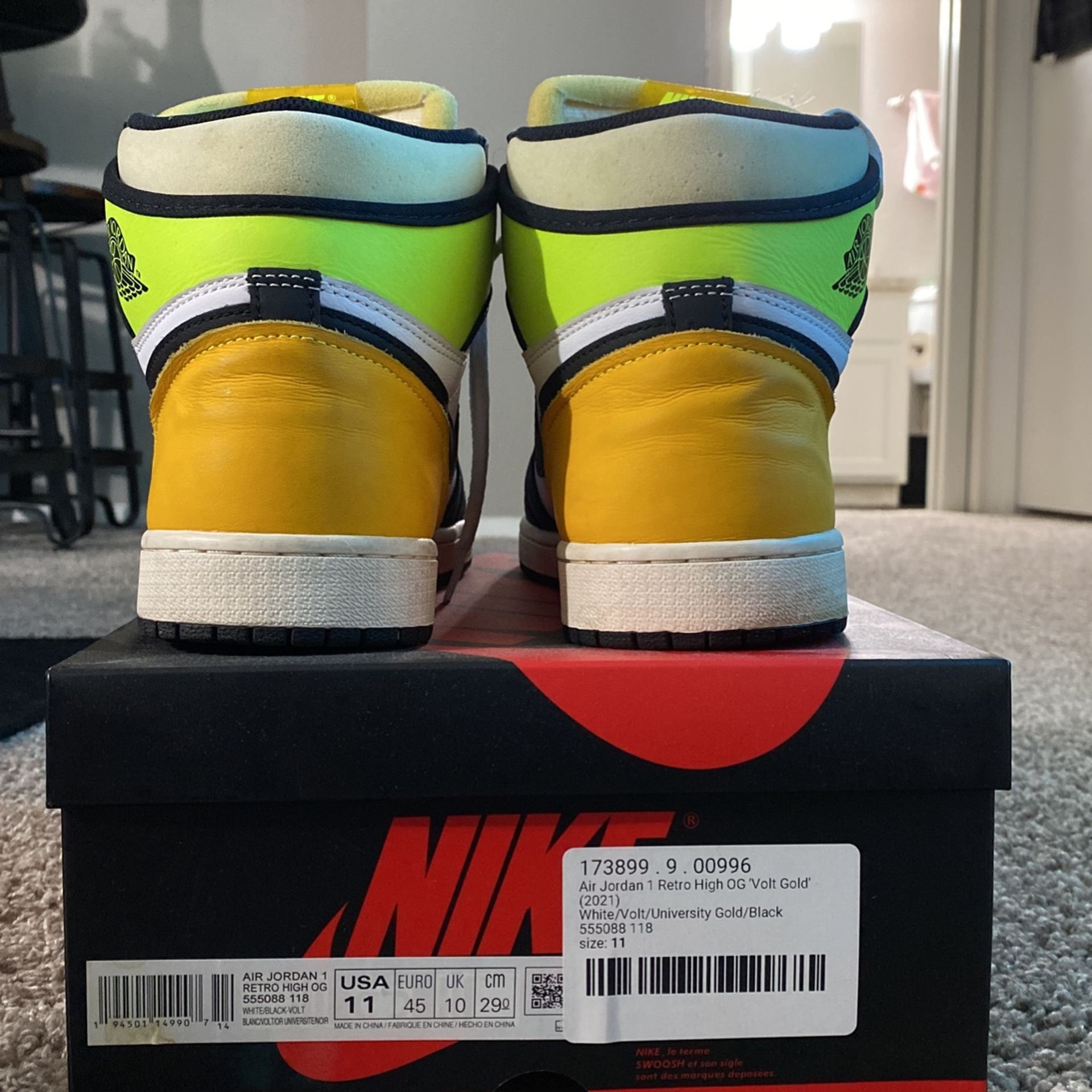 Air Jordan One Retro High Voltage Gold