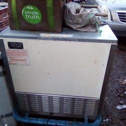 Refrigerator And Freezer  