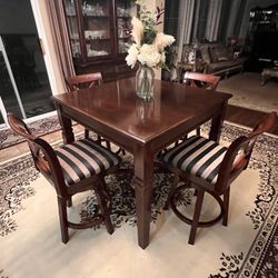 Solid Wood Dining Table 