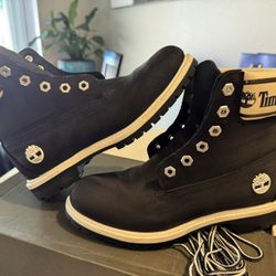 Women’s Timberlands