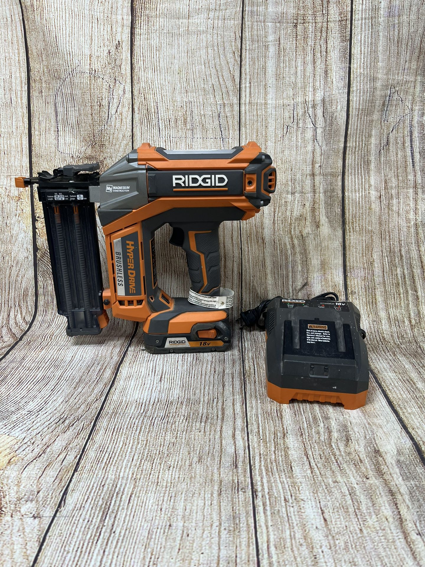 Ridgid 18-gauge 2-1/8in. Brad Nailer With Battery & Charger