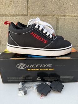 Heelys pro 20 kids size 4y