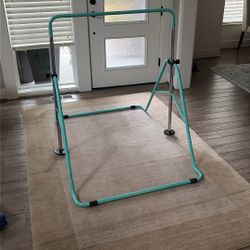 Adjustable, Foldable Gymnastics Bar