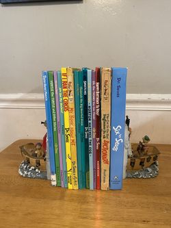 Dr seuss book lot #1