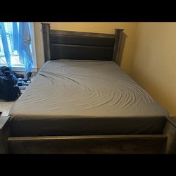 Queen bed
